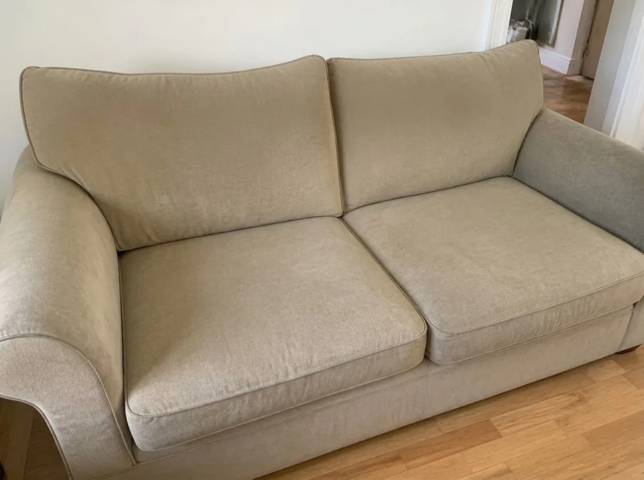 Canapé en tissu après nettoyage par TOP TAPIS